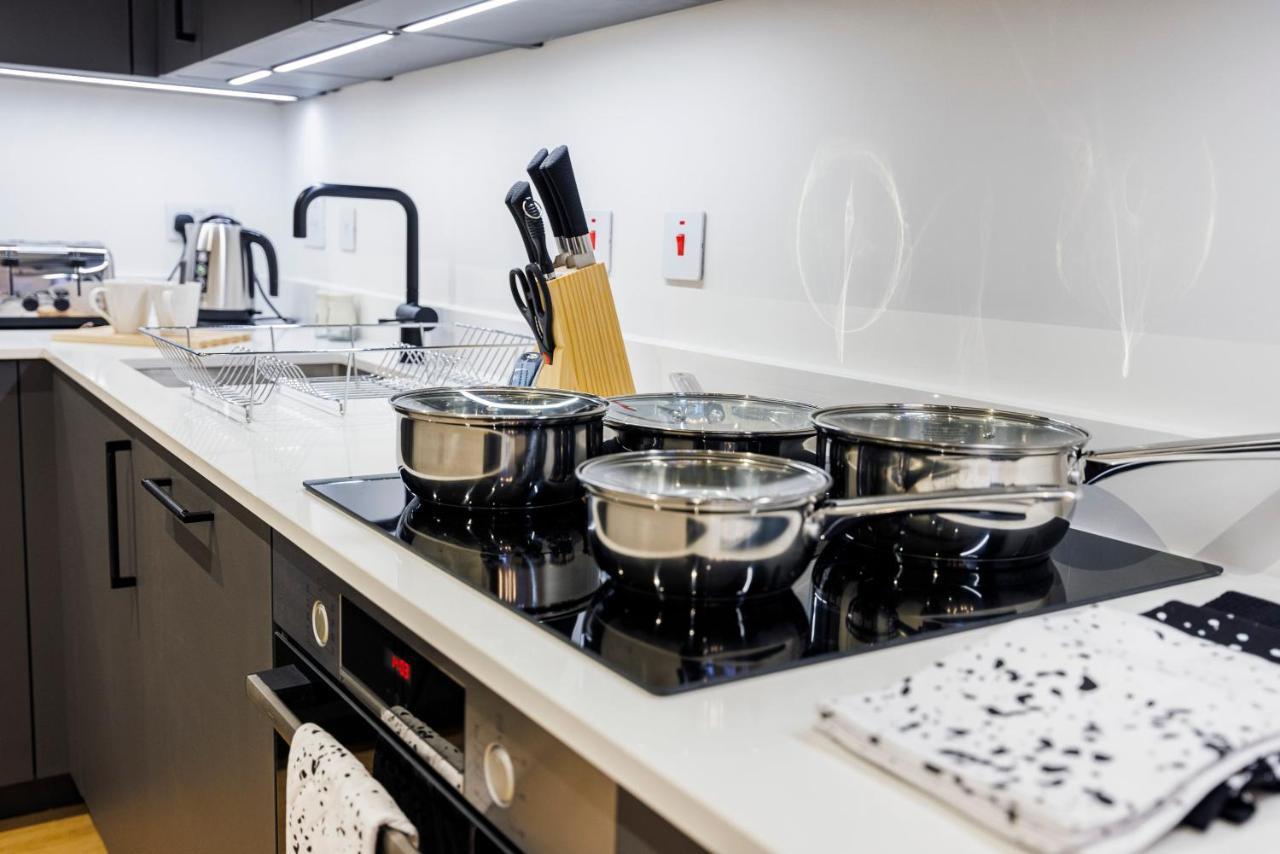 Luxury Spacious 2 Bed Apartment, London - Sk Zewnętrze zdjęcie