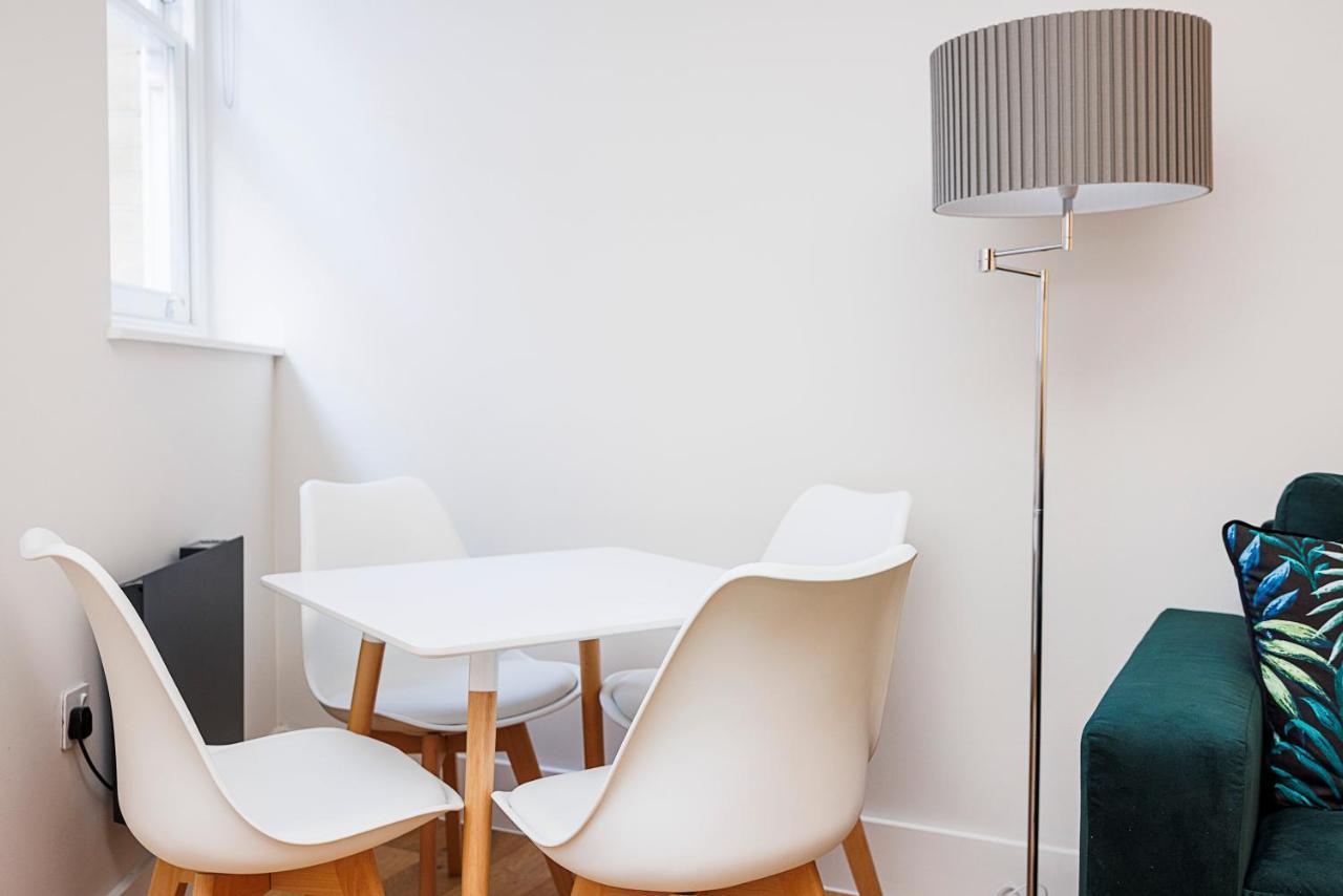 Luxury Spacious 2 Bed Apartment, London - Sk Zewnętrze zdjęcie